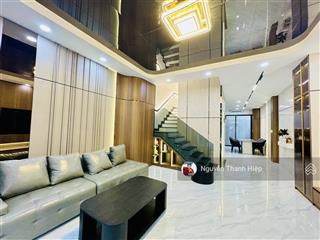 Nhà mới xây tâm huyết gói 5 mỹ gia, full nội thất cao cấp, thang máy nhập khẩu, giá chỉ 10 tỷ 500