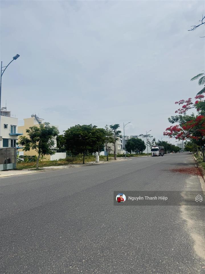 View sông mỹ gia, đường to, hướng đông mát mẻ, lô sạch đẹp, giá chỉ 6 tỷ 700 (bao tất cả)