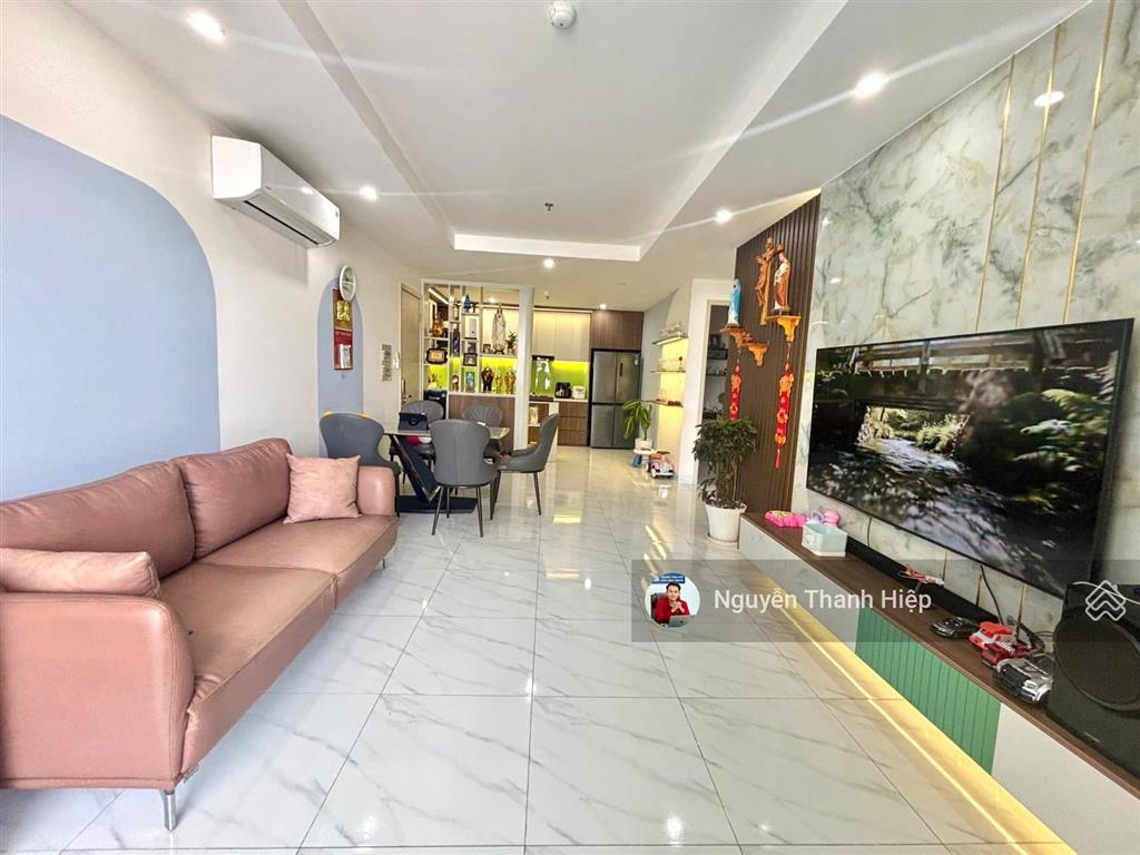 Ra nhanh căn penhouse happy sky, đã có sổ hồng, hộ khẩu phường nha trang, giá chỉ 6,8 tỷ (bao thuế)