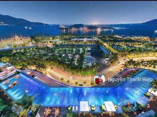 View biển trần phú, hướng đông, tầng cao, căn studio vip giá chỉ 4 tỷ 2 trực tiếp từ cđt.