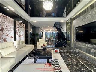 Chỉ 8.5 tỷ sở hữu căn nhà luxury gói 8 mỹ gia, đường to,full nội thất, đang cho thuê 40 triệu/tháng