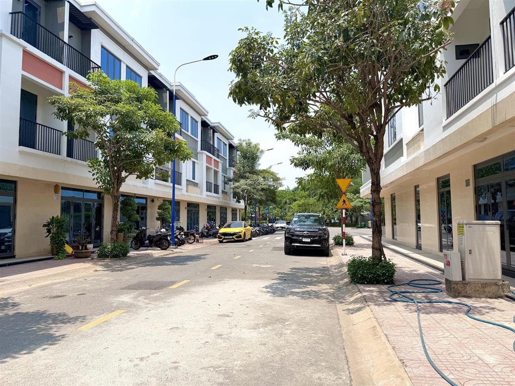 Mở bán phân khu đẹp nhất độc ban tại lavela garden mặt tiền nhà 6 mét