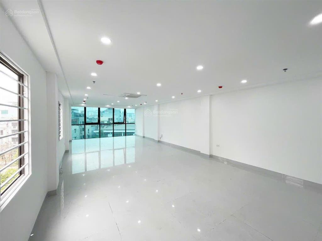Chính chủ cho thuê vp mới keng 75m2 số 200 mỹ đình đối diện tiểu học mỹ đình 2 view kính giá 16tr