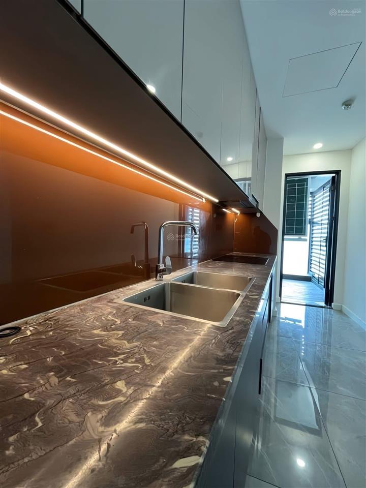 Siêu hot cho thuê noble crystal riverside 135m2 2pn & 2wc ở liền giá 15 triệu