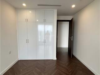 Siêu hot cho thuê noble crystal riverside 135m2 2pn & 2wc ở liền giá 15 triệu