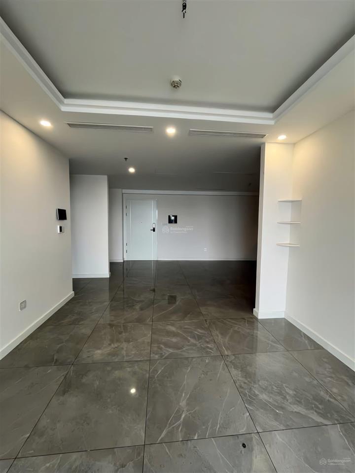 Siêu hot cho thuê noble crystal riverside 135m2 2pn & 2wc ở liền giá 15 triệu