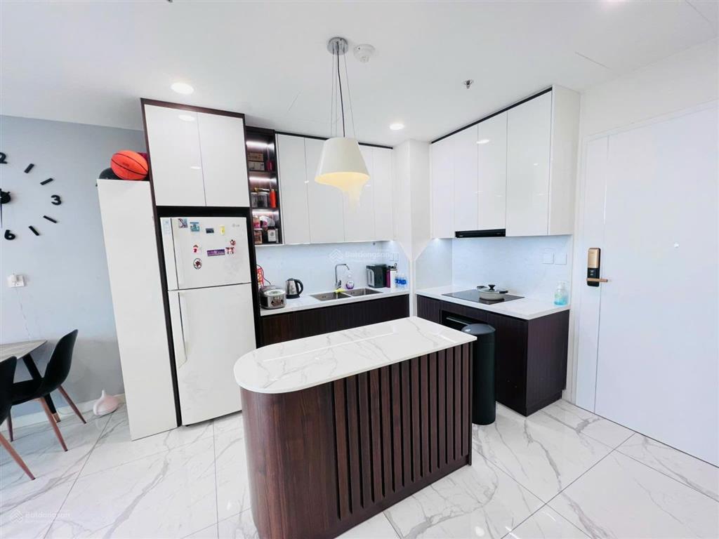 Cho thuê căn hộ cao cấp 70m2 full nt giá siêu hời view thoáng mát mẻ