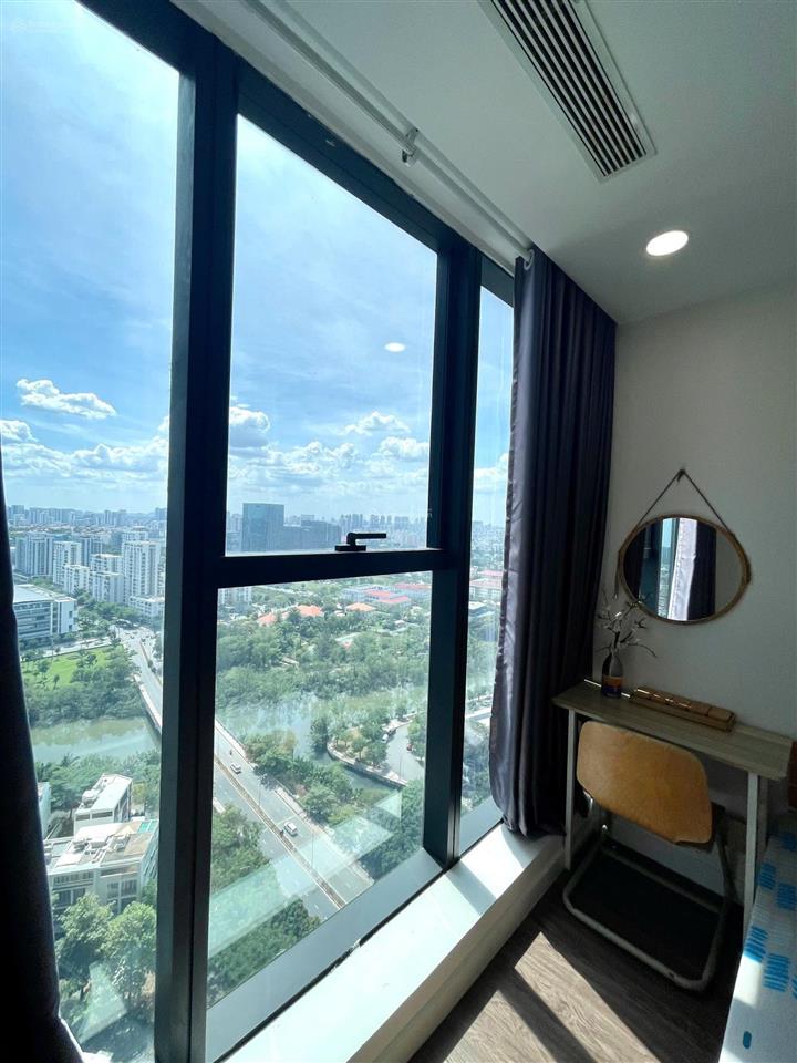 Cho thuê sunshine sky city full nt 70m2 tầng cao ở ngay, view thoáng hướng đón gió