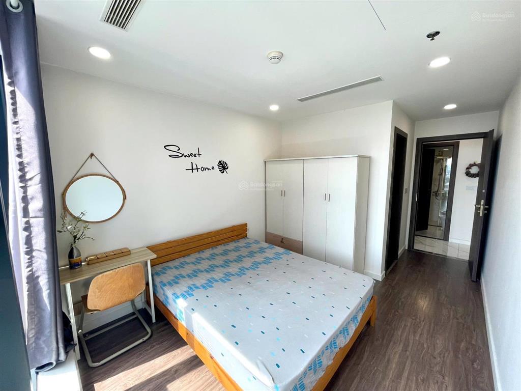 Cho thuê sunshine sky city full nt 70m2 tầng cao ở ngay, view thoáng hướng đón gió