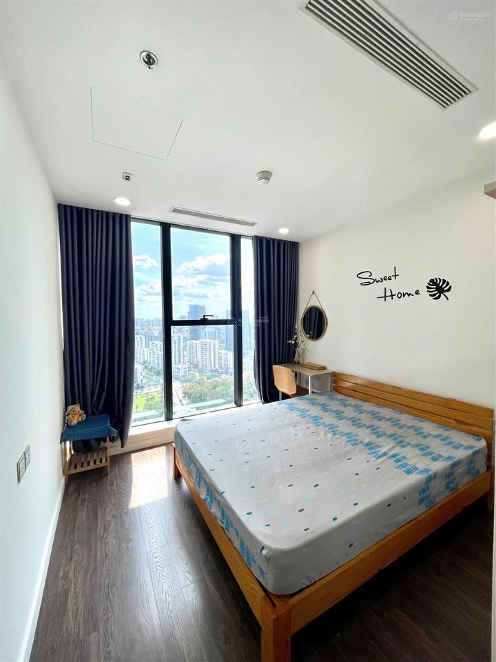 Cho thuê sunshine sky city full nt 70m2 tầng cao ở ngay, view thoáng hướng đón gió