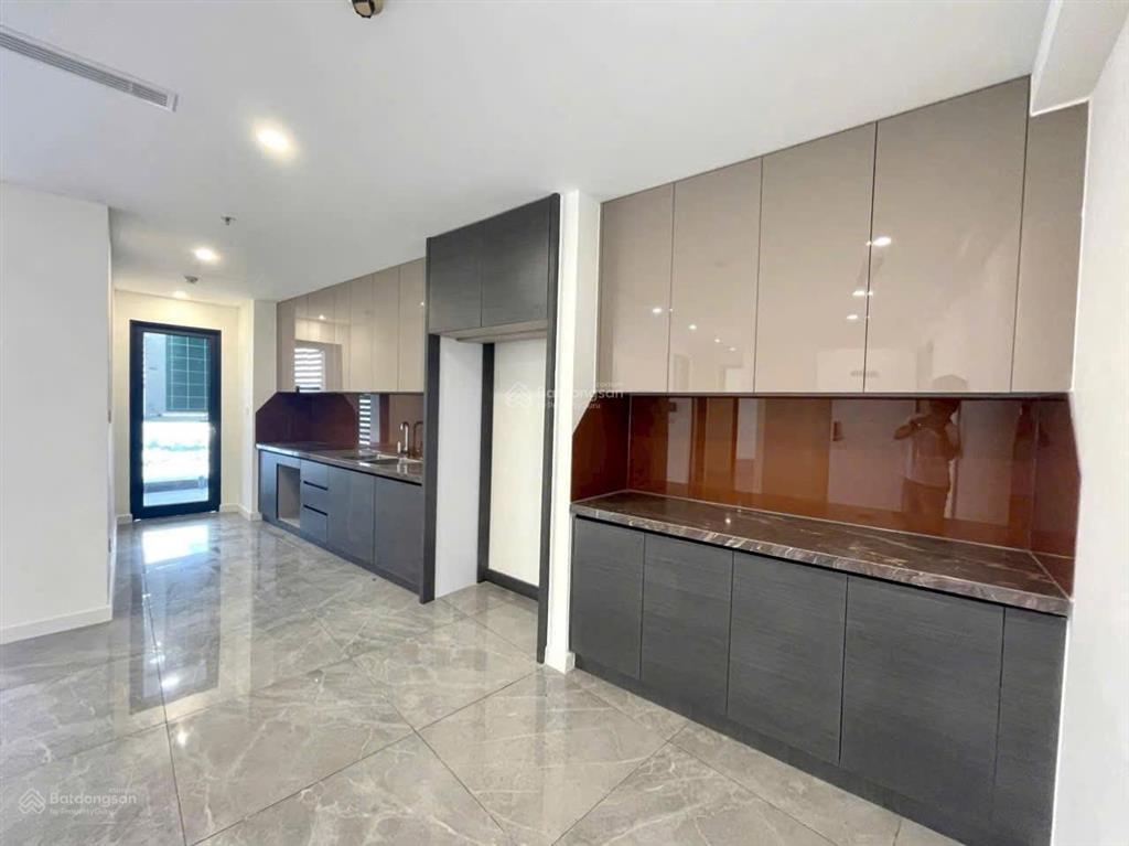 Cho thuê căn siêu phẩm 130m² noble crystal riverside (sunshine diamond river)