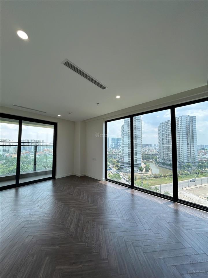 Cho thuê sunshine diamond river full kính 130m2, 2 phòng ngủ full kính