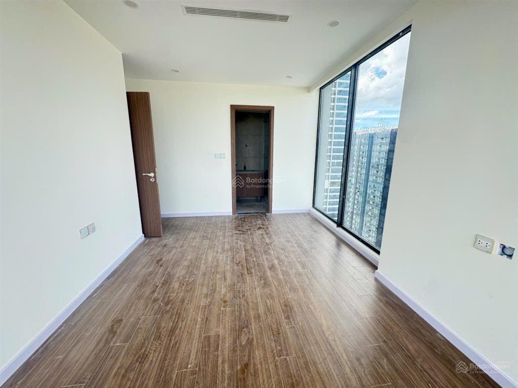Bán vpđn sunshine sky city 2pn 77m2 giá 4,5 tỷ
