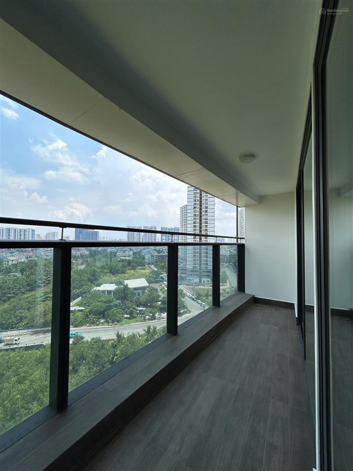 Cho thuê sunshine diamond river full kính 130m2, 2 phòng ngủ full kính