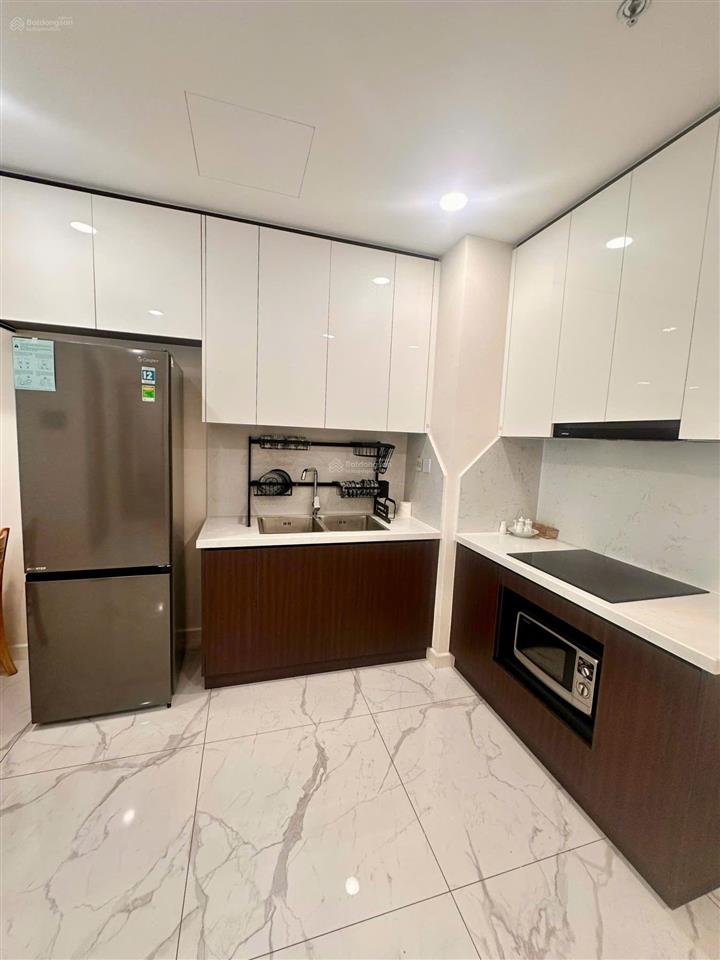 Cho thuê sunshine sky city 75m2 full nt như hình 16 triệu căn góc rộng rãi thoáng mát