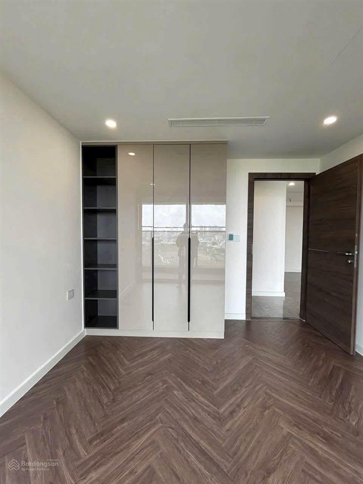 Cho thuê căn 2pn+1 2wc sunshine diamond river 135m2 view đẹp block b