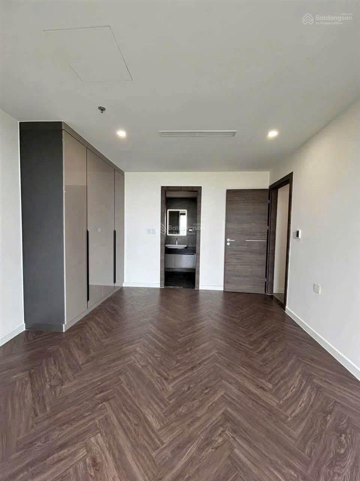 Cho thuê căn 2pn+1 2wc sunshine diamond river 135m2 view đẹp block b