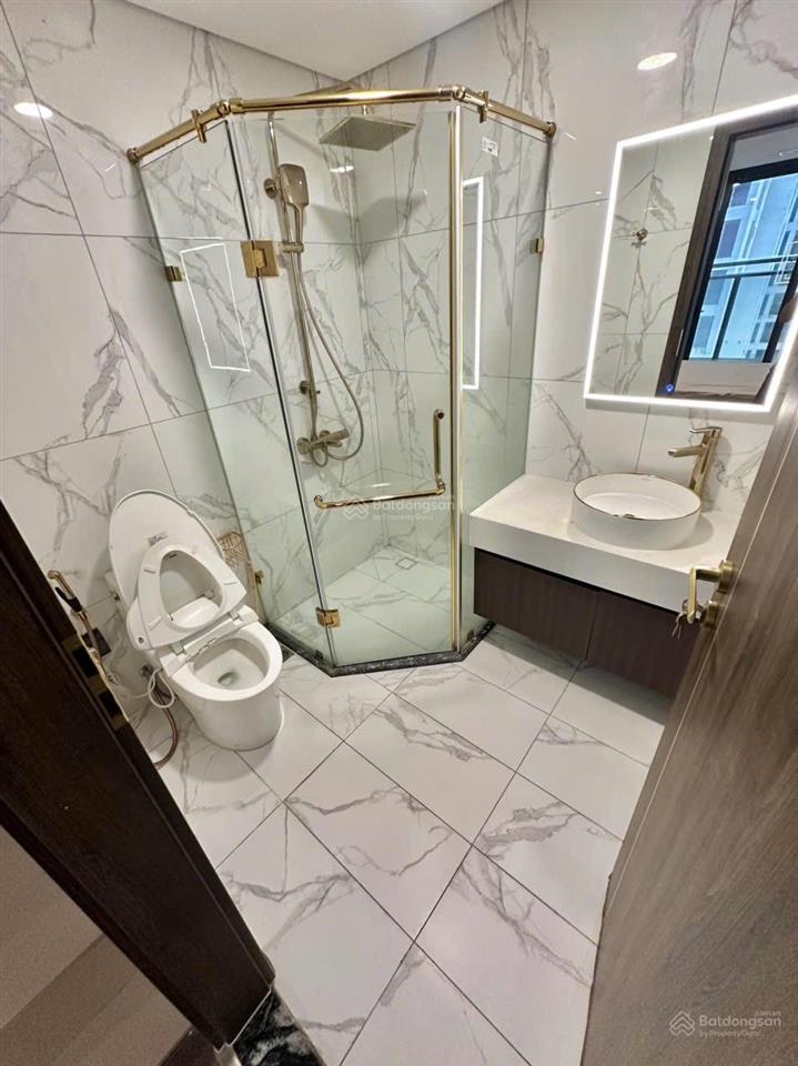 Cho thuê sunshine sky city 70m2 full nt căn góc, tầng cao