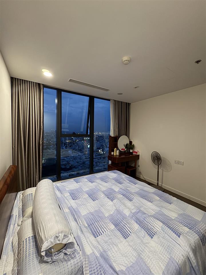 Cho thuê sunshine sky city 70m2 full nt căn góc, tầng cao