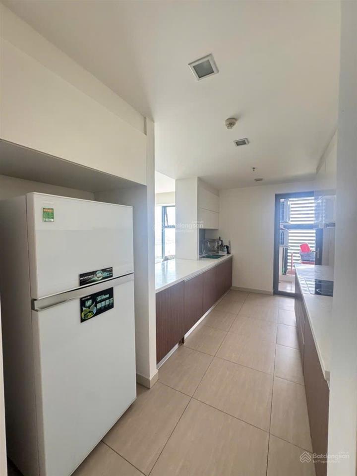 Cho thuê căn hộ 3pn 2wc full nội thất 165m2, siêu rộng view đẹp tầng cao sunshine diamond river