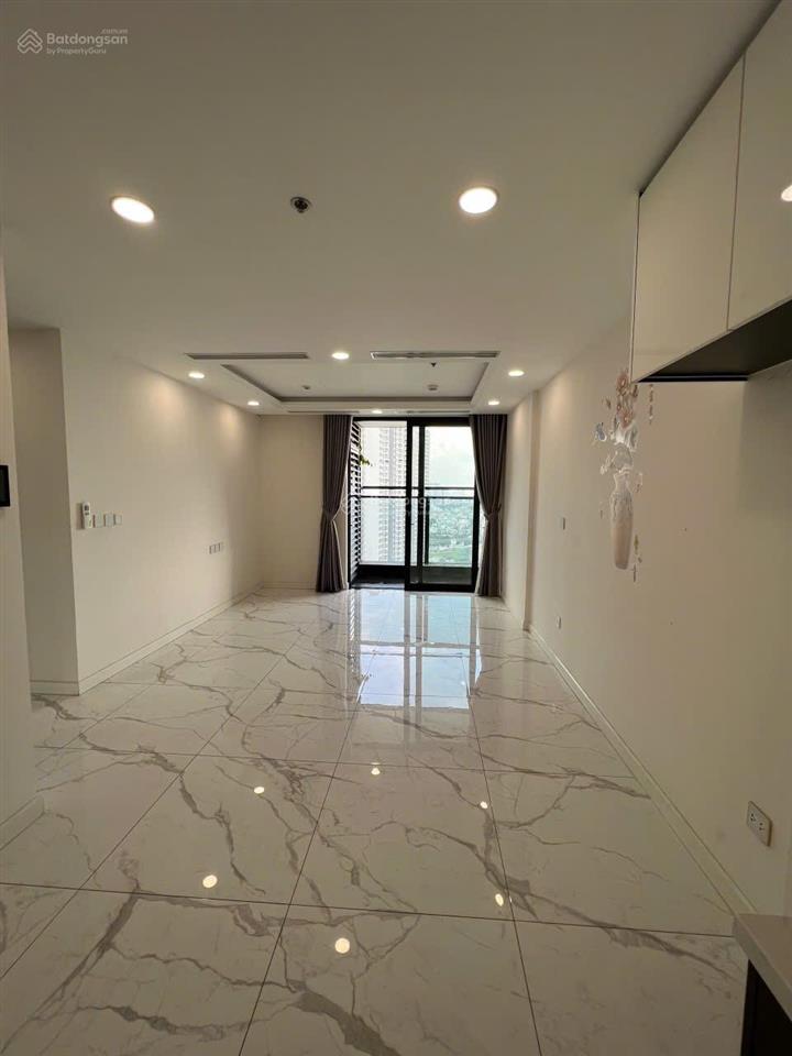 Bán căn hộ căn góc sunshine sky city 70m2 (dạng ot) giá siêu tốt