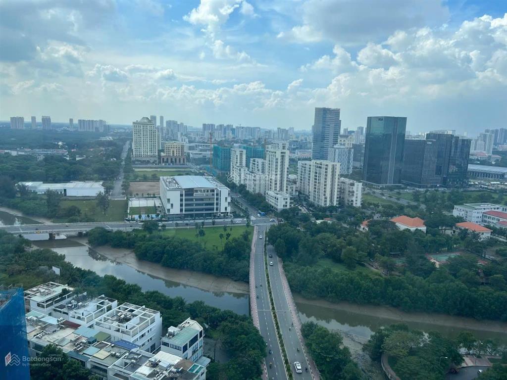 Bán căn hộ căn góc sunshine sky city 70m2 (dạng ot) giá siêu tốt