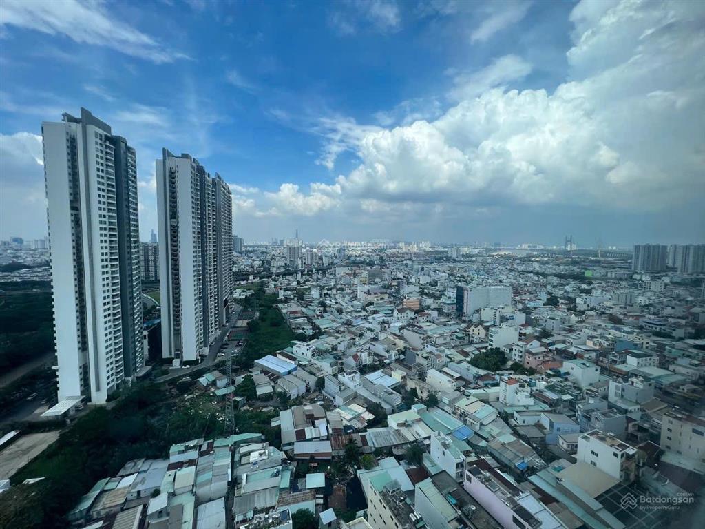 Bán căn hộ căn góc sunshine sky city 70m2 (dạng ot) giá siêu tốt