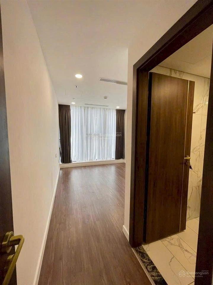 Cần cho thuê sunshine sky city quận 7 2pn 2wc 75m ntcb giá 13 triệu, view đẹp ở được liền