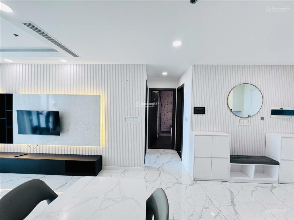 Cho thuê căn hộ 2pn sunshine sky city 70m2 full nt, tầng cao view phú mỹ hưng