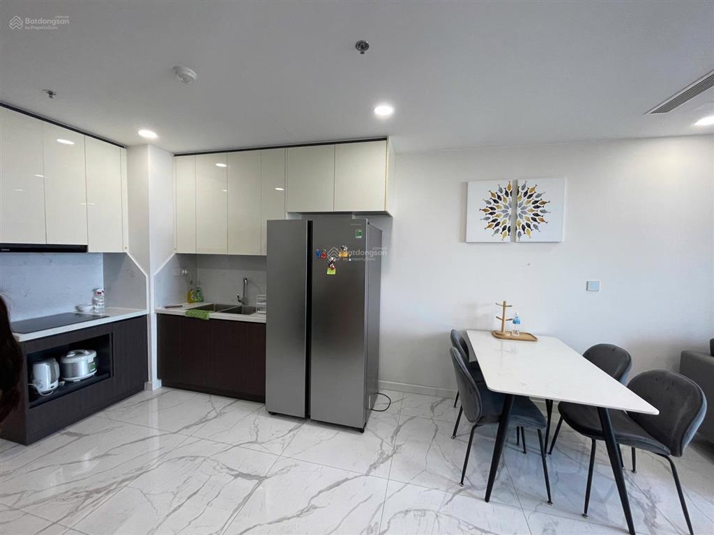 Cho thuê gấp căn hộ 75m2 full nt sunshine sky city