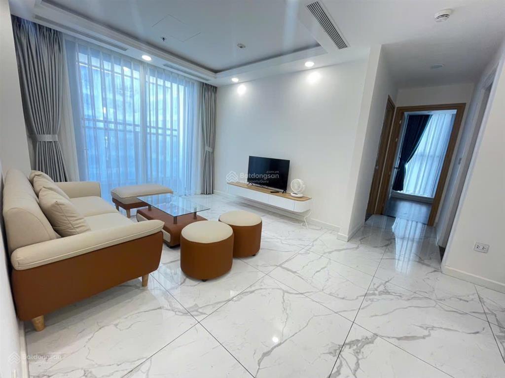 Cho thuê căn 85m2 2pn full nt sunshine sky city như hình rộng rãi thoáng mát căn góc