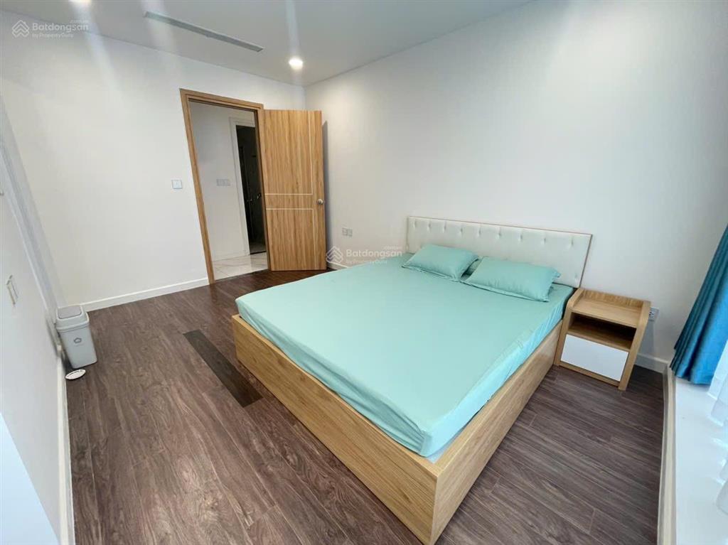 Cho thuê căn 85m2 2pn full nt sunshine sky city như hình rộng rãi thoáng mát căn góc
