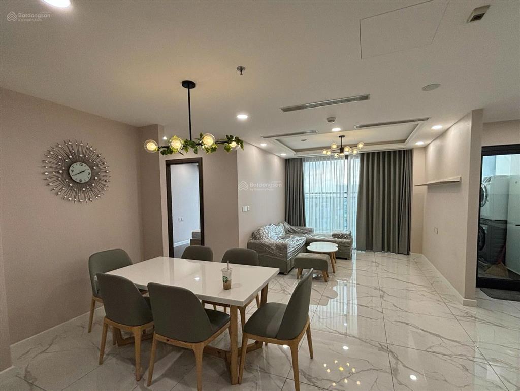 Cần cho thuê sunshine sky city q7 gồm 3pn 2wc, đẹp xuất sắc, cạnh phú mỹ hưng vô ở ngay, view pmh