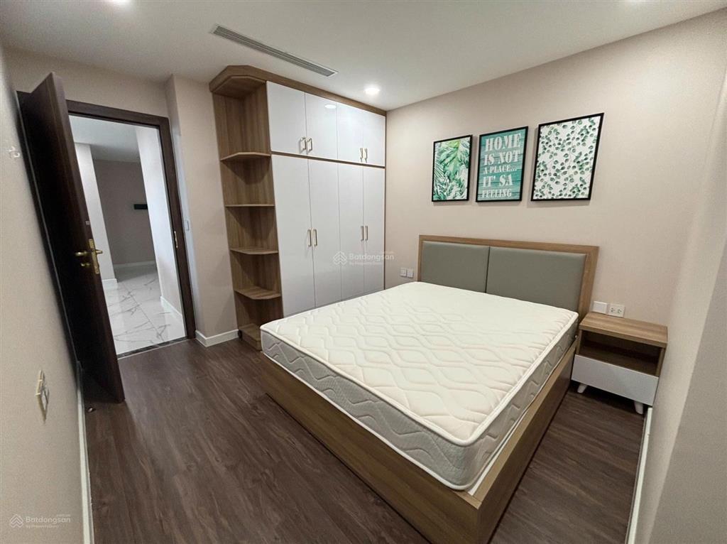 Cần cho thuê sunshine sky city q7 gồm 3pn 2wc, đẹp xuất sắc, cạnh phú mỹ hưng vô ở ngay, view pmh