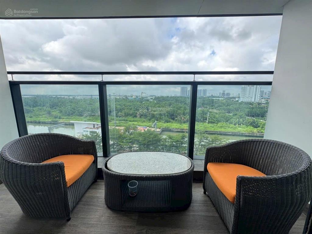 Cho thuê noble crystal river full nội thất 2pn+ 2wc 125m2 quận 7 nhà mới, view sông giá 19 triệu/th
