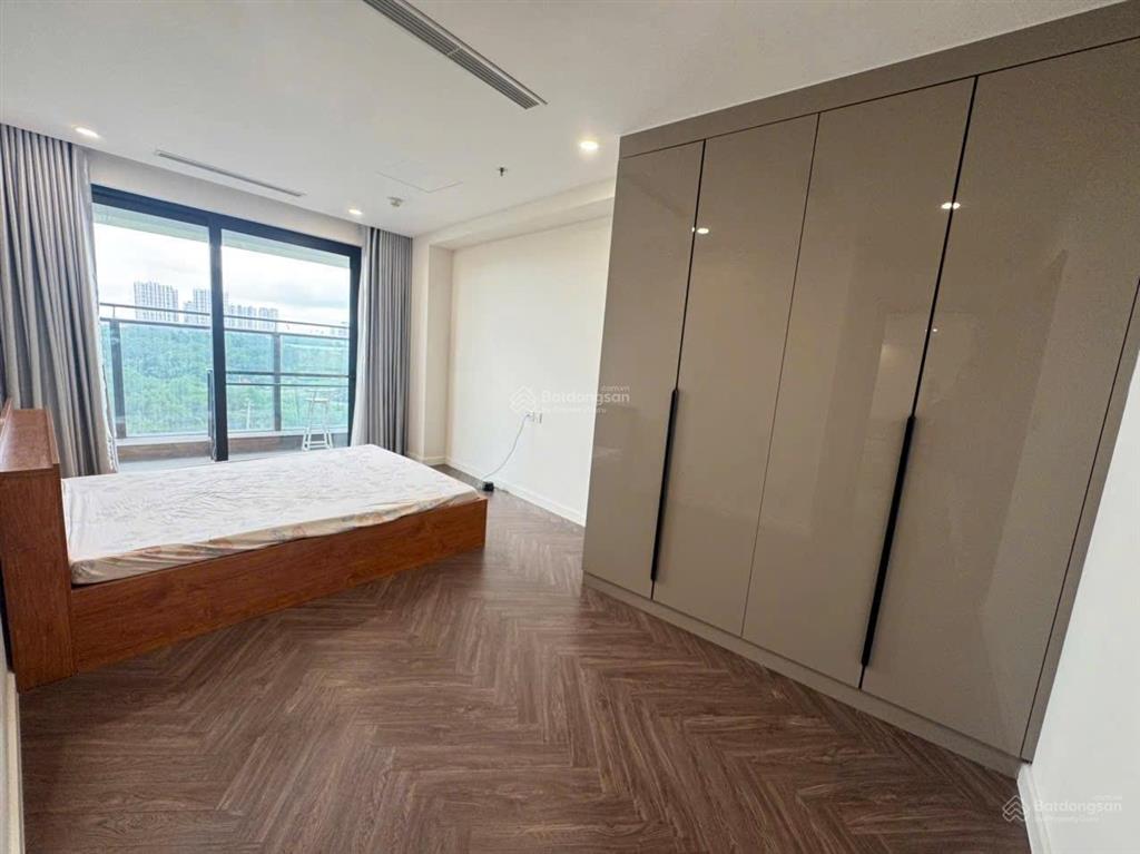 Cho thuê noble crystal river full nội thất 2pn+ 2wc 125m2 quận 7 nhà mới, view sông giá 19 triệu/th