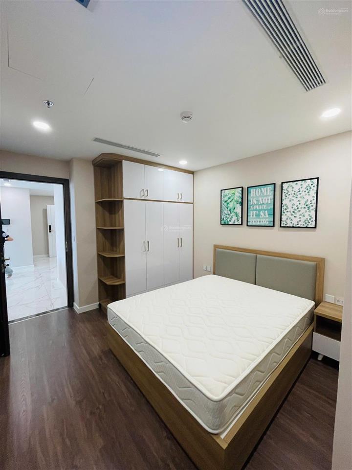 Cần cho thuê sunshine sky city q7 gồm 3pn 3wc, đẹp xuất sắc, cạnh phú mỹ hưng vô ở ngay, view pmh