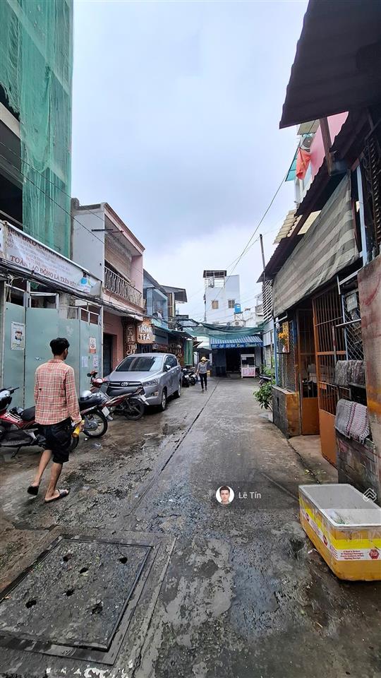 Bán nhà hẻm ô tô thông lạc long quân, quận 11, 33m2, chỉ 2 tỷ 99