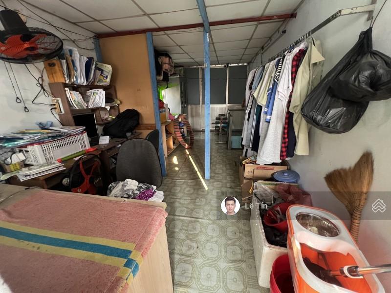 Bán nhà hẻm ô tô thông lạc long quân, quận 11, 33m2, chỉ 2 tỷ 99