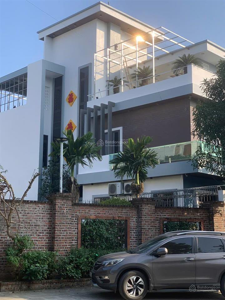 Bán gấp biệt thự 316m2, 5pn, 5wc, lô 3 bt 5, đông quang, 64 triệu vnd