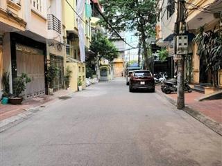 Nhà đẹp phân lô, Trần Quốc Hoàn, Cầu Giấy, Oto tránh, 30m ra phố, Ở hoặc cho thuê, 50m2 chỉ 2x tỷ