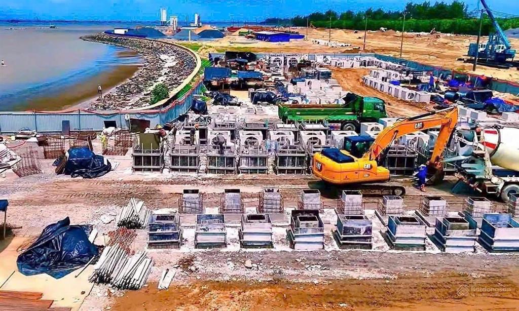 Bán nhà phố liền kề 75m2, vinhomes paradise cần giờ, giá nhỉnh 12 tỷ, chỉ cần bỏ 3.7 tỷ được sở hữu