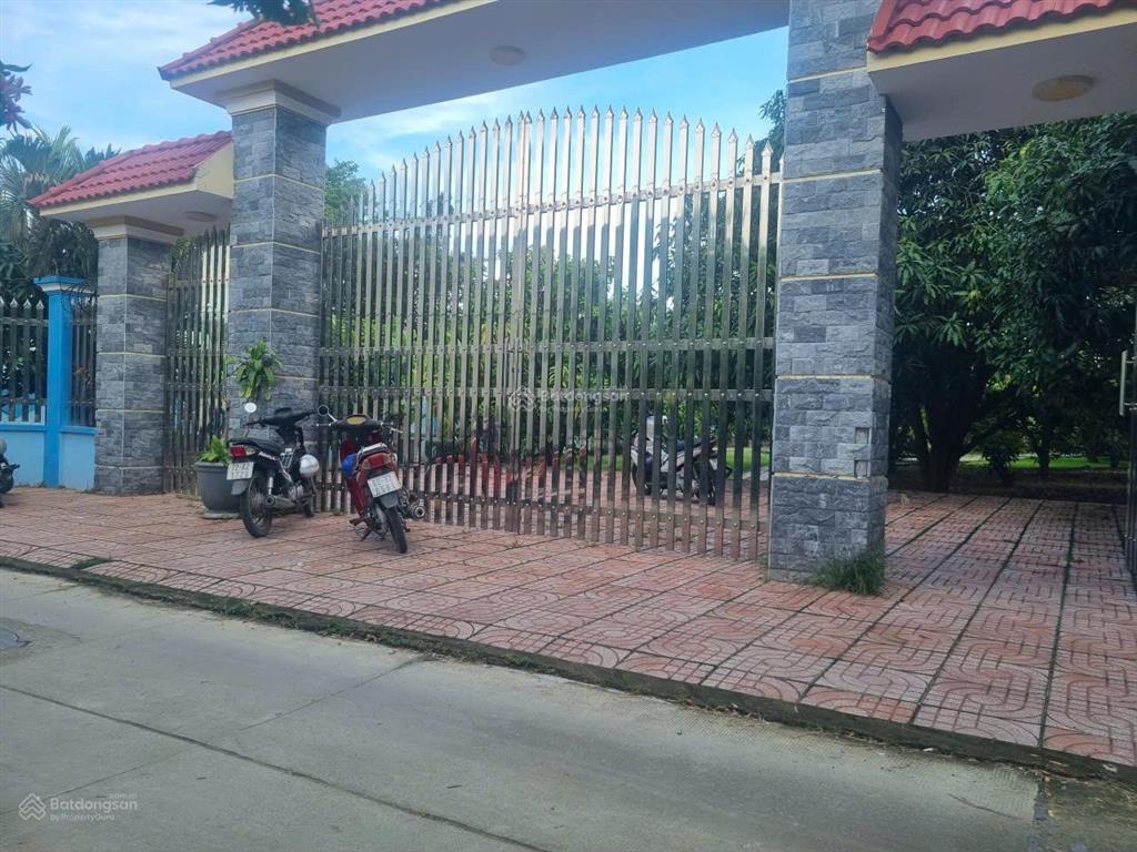 Bán căn nhà nghỉ dưỡng cần thạnh, có vườn cây ăn trái đẹp, 5000m2, giá 20tr/m2 thương lượng