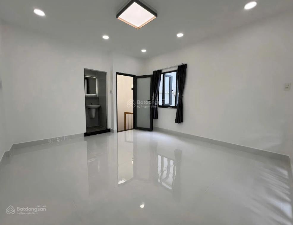 Nhà nhỏ xây mới tiện kinh doanh đầu tư ngay trục phan xích long, phú nhuận. sổ hồng