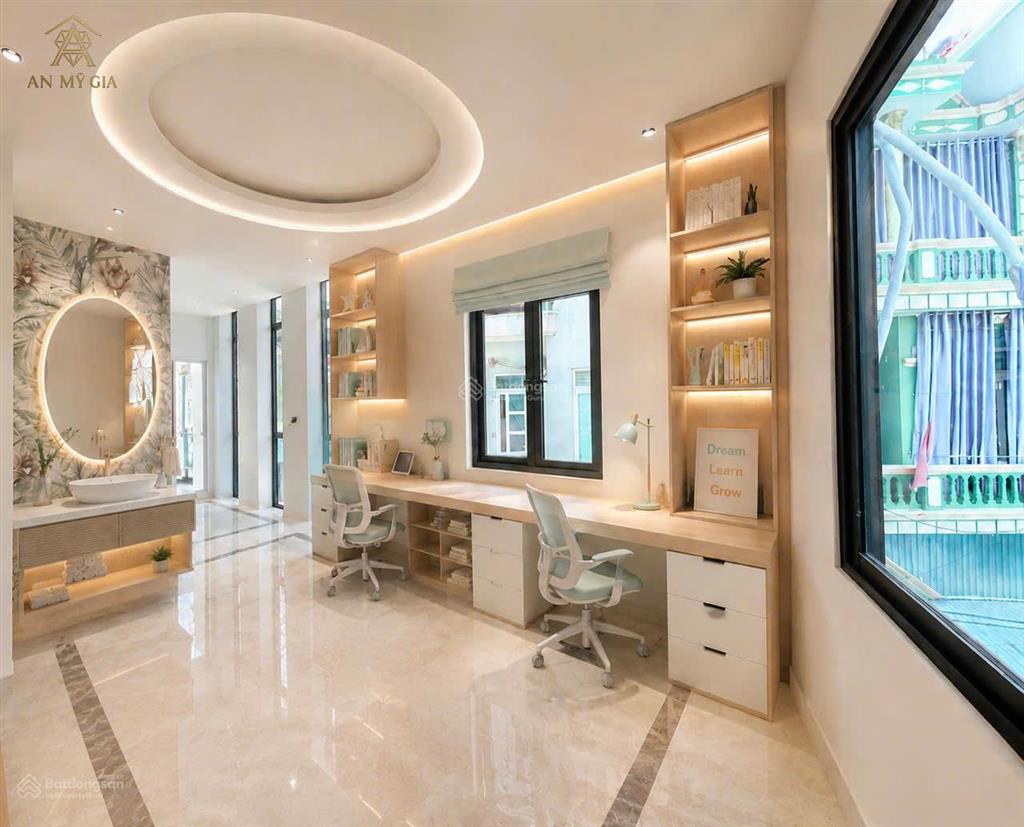 Nhà 4 tầng đập hộp mới tinh, nhà góc 3 mặt thoáng, phường cao thắng, hạ long
