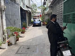 Hẻm xe hơi thông tân hoá sát đầm sen gần 40m2 2 tầng nhà còn đẹp chỉ hơn 5 đồng.