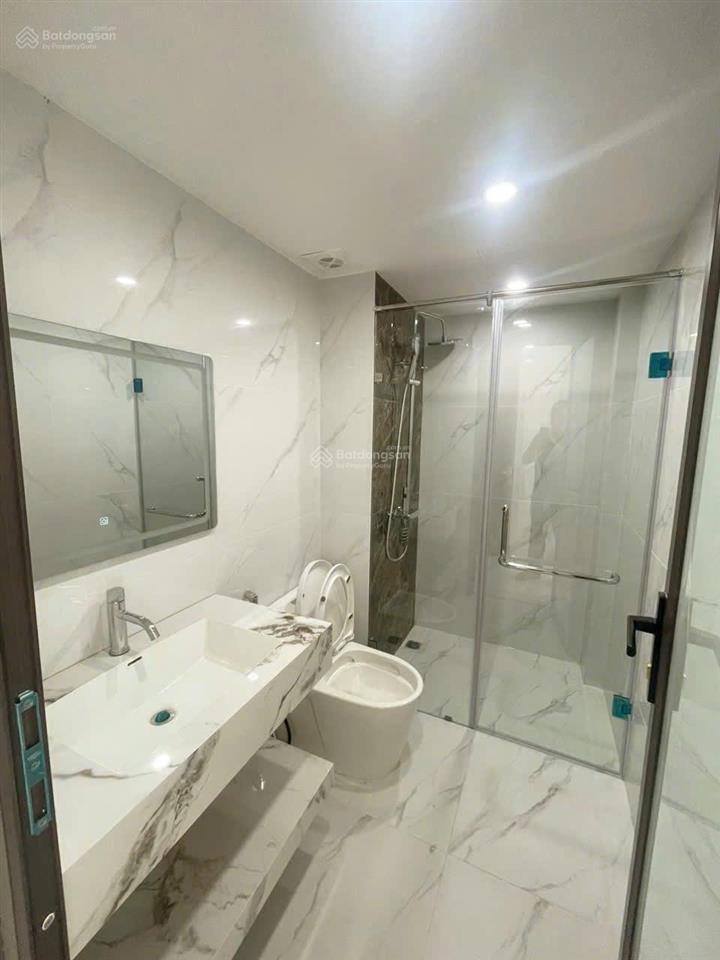 Chính chủ bán nhà mặt phố số 39 kim đồng, 7 tầng mới hoàn thiện đẹp, giá 29.5 tỷ