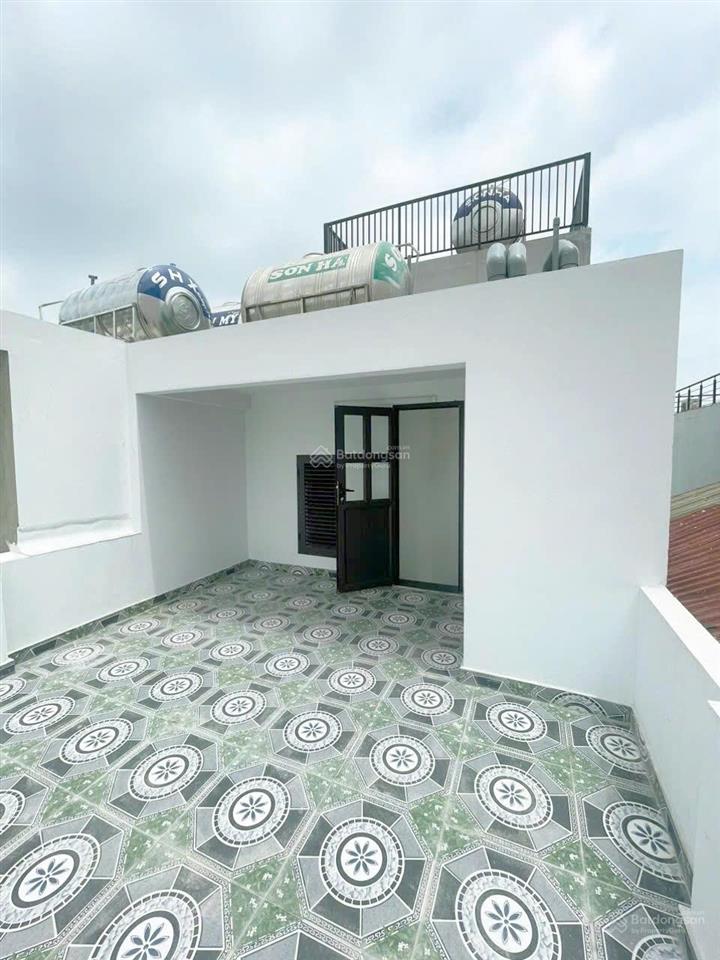 Chính chủ bán nhà mặt phố số 39 kim đồng, 7 tầng mới hoàn thiện đẹp, giá 29.5 tỷ