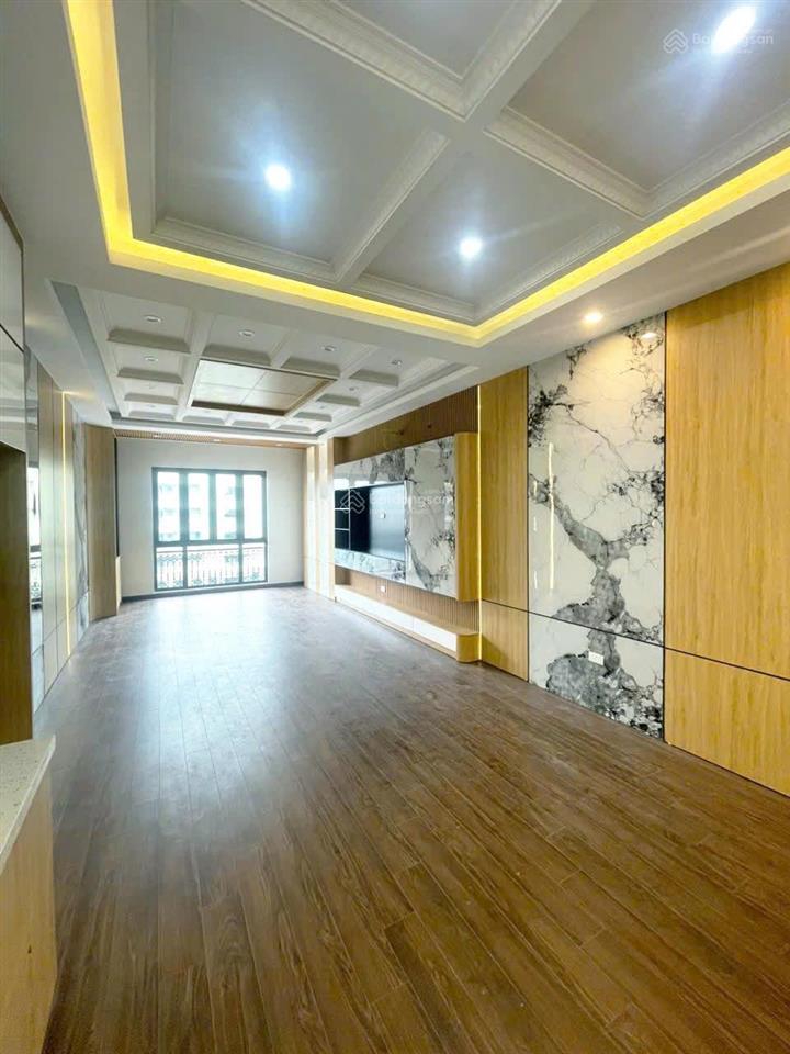 Chính chủ bán nhà mặt phố số 39 kim đồng, 7 tầng mới hoàn thiện đẹp, giá 29.5 tỷ