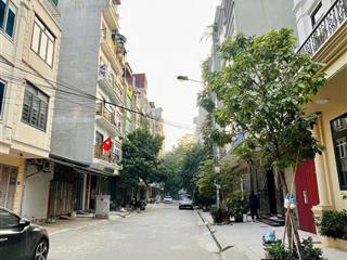 Hàng hiếm. đất hồ tùng mậu. xây ccmn đẹp. oto tránh, vỉa hè.2 mặt đường kinh doanh. 122m2*26.5 tỷ.